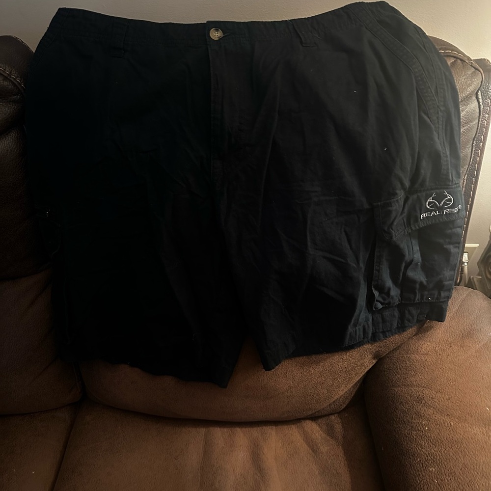Realtree Black Cargo Shorts for Men